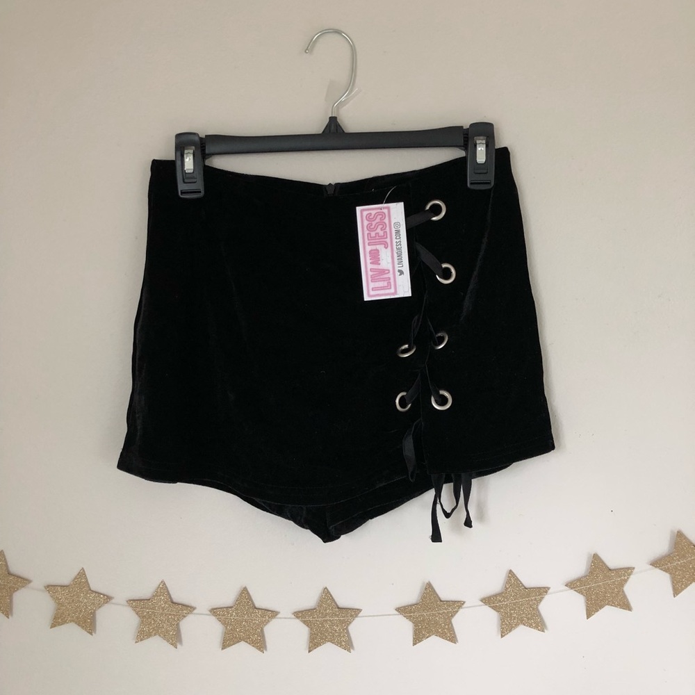 LELE Velvet Skort - Picture 3 of 3